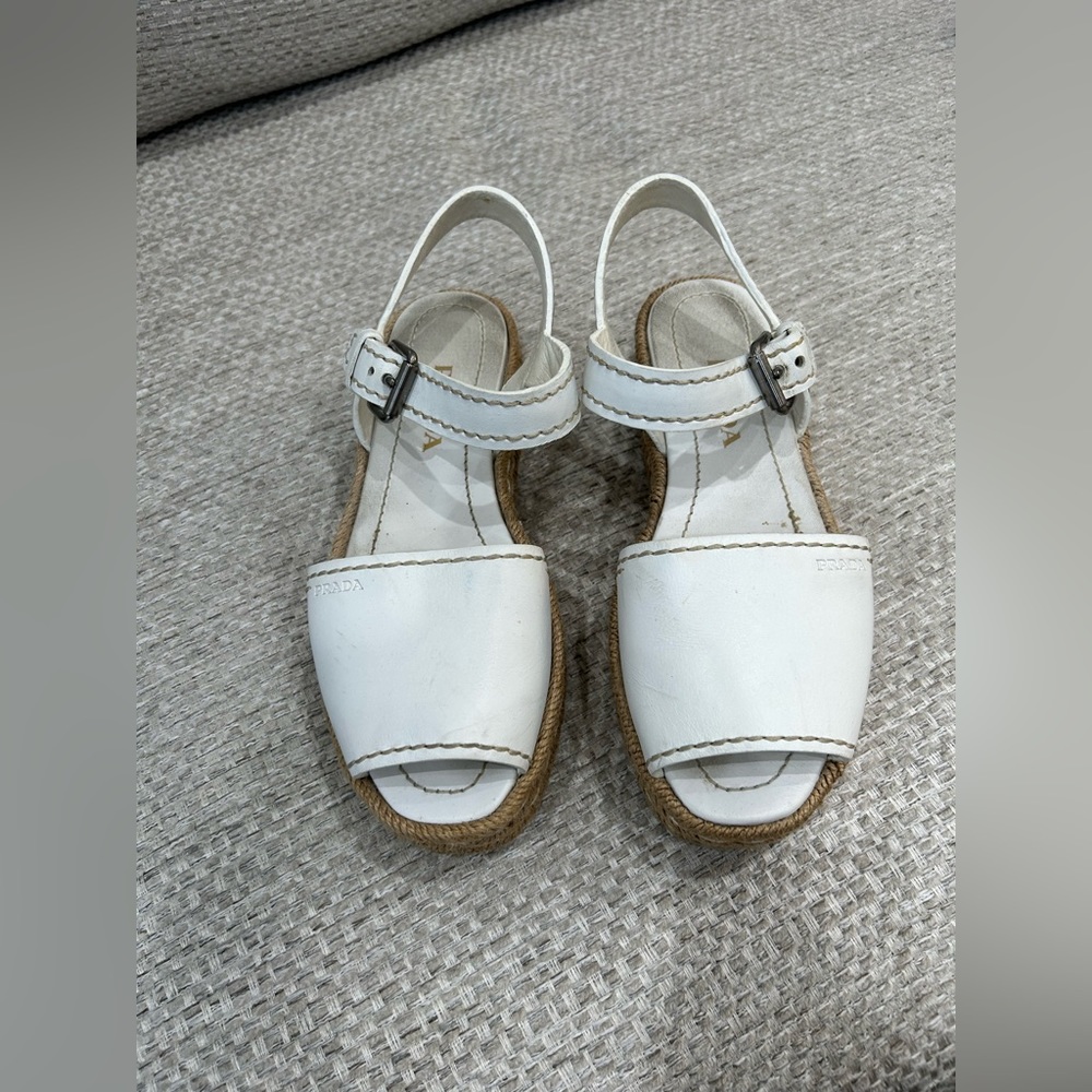 Woman’s Prada White Size 37 Platform Espadrilles Sandals